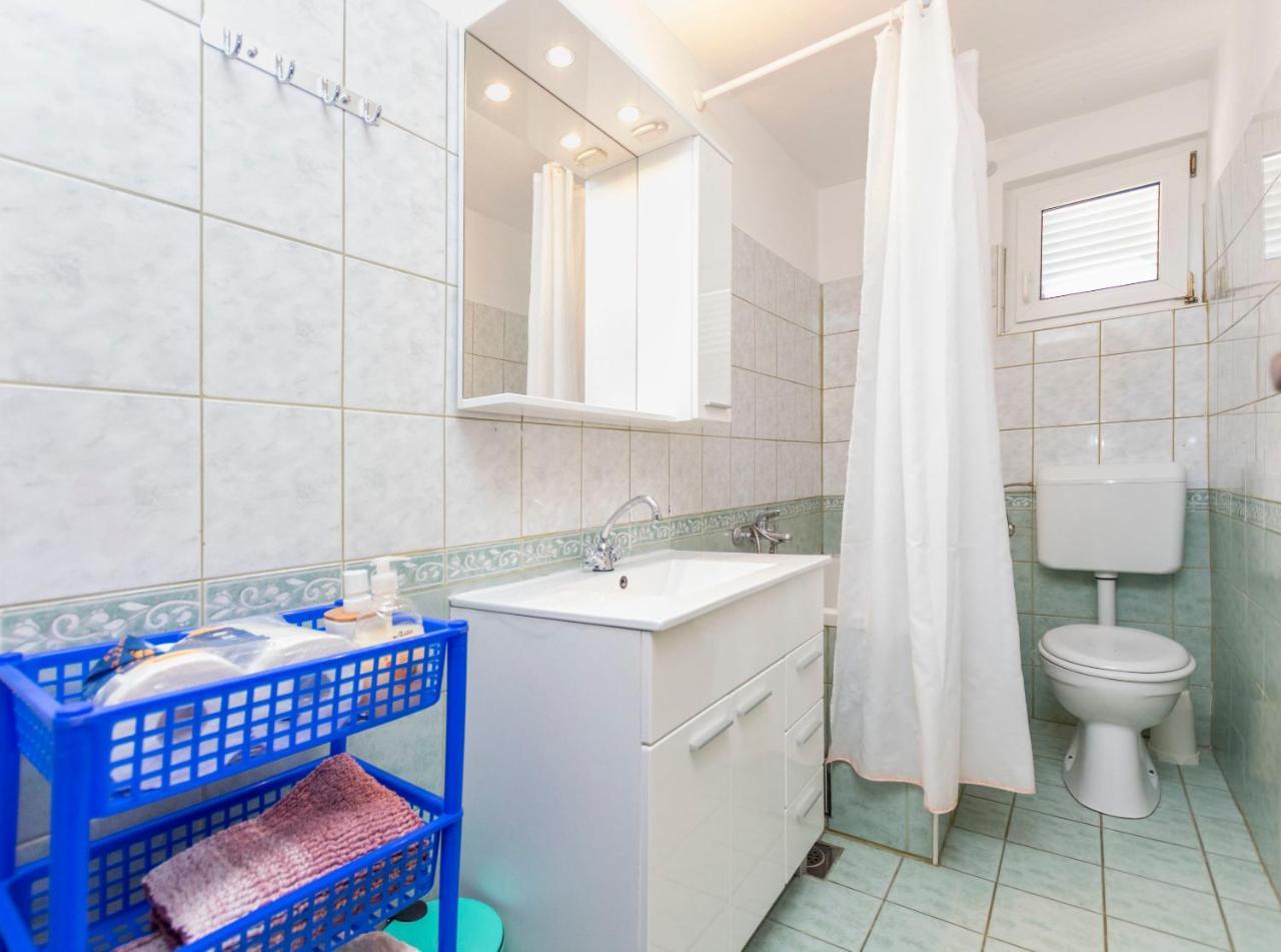 Apartments Ljubomir Rogoznica  Kültér fotó
